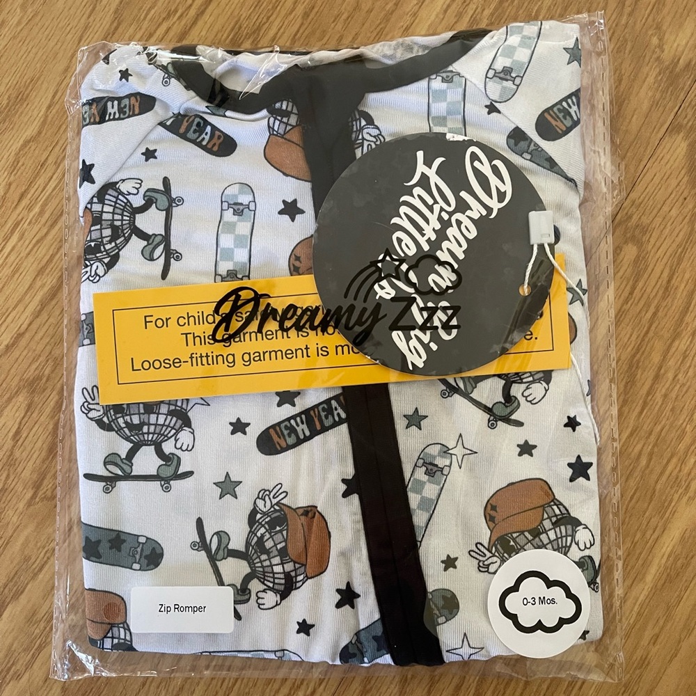 DBLC Sk8 into the New Yearzzz Zip Romper!
